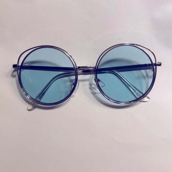 Sunglasses - Blue shade - Picture 1 of 6